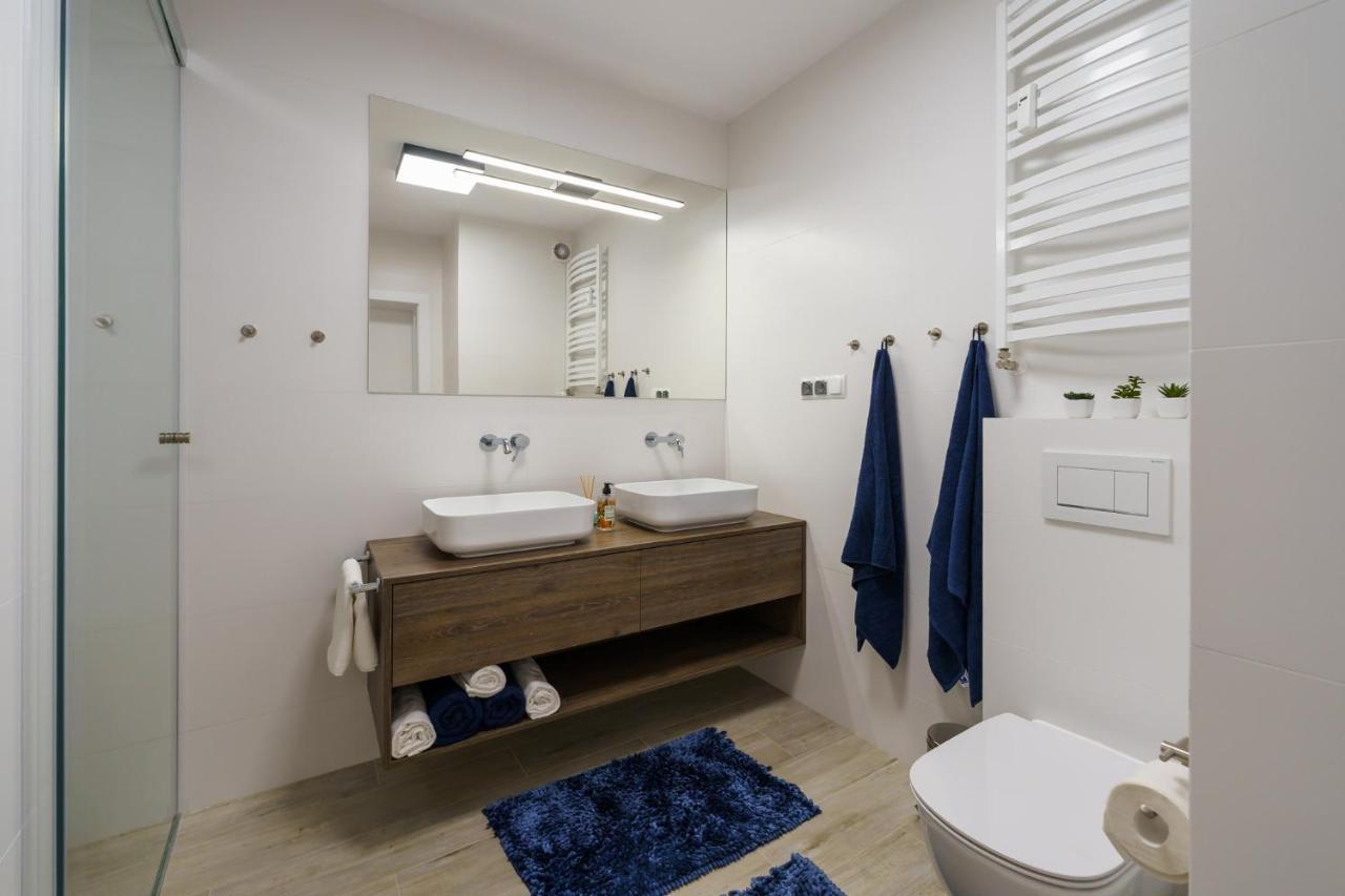 Apartamenty Lighthouse - Kasprowicza 100 Kołobrzeg Exterior foto